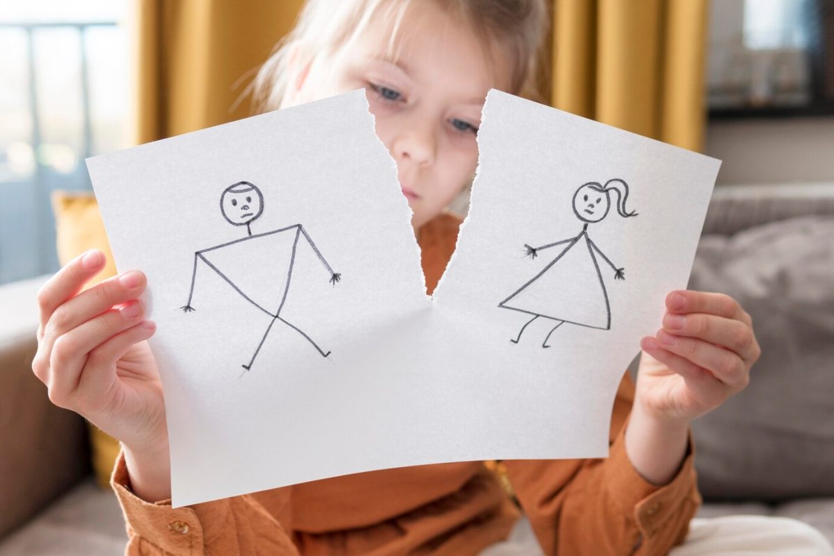 Les enfants face à un conflit parental : les dangers de l'aliénation parentale