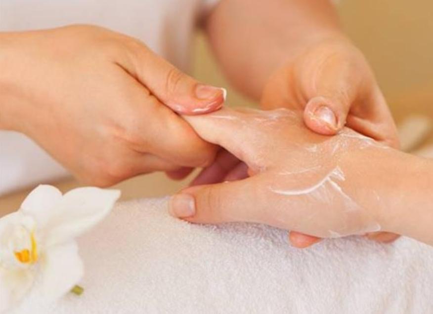 Manucure et soin des ongles